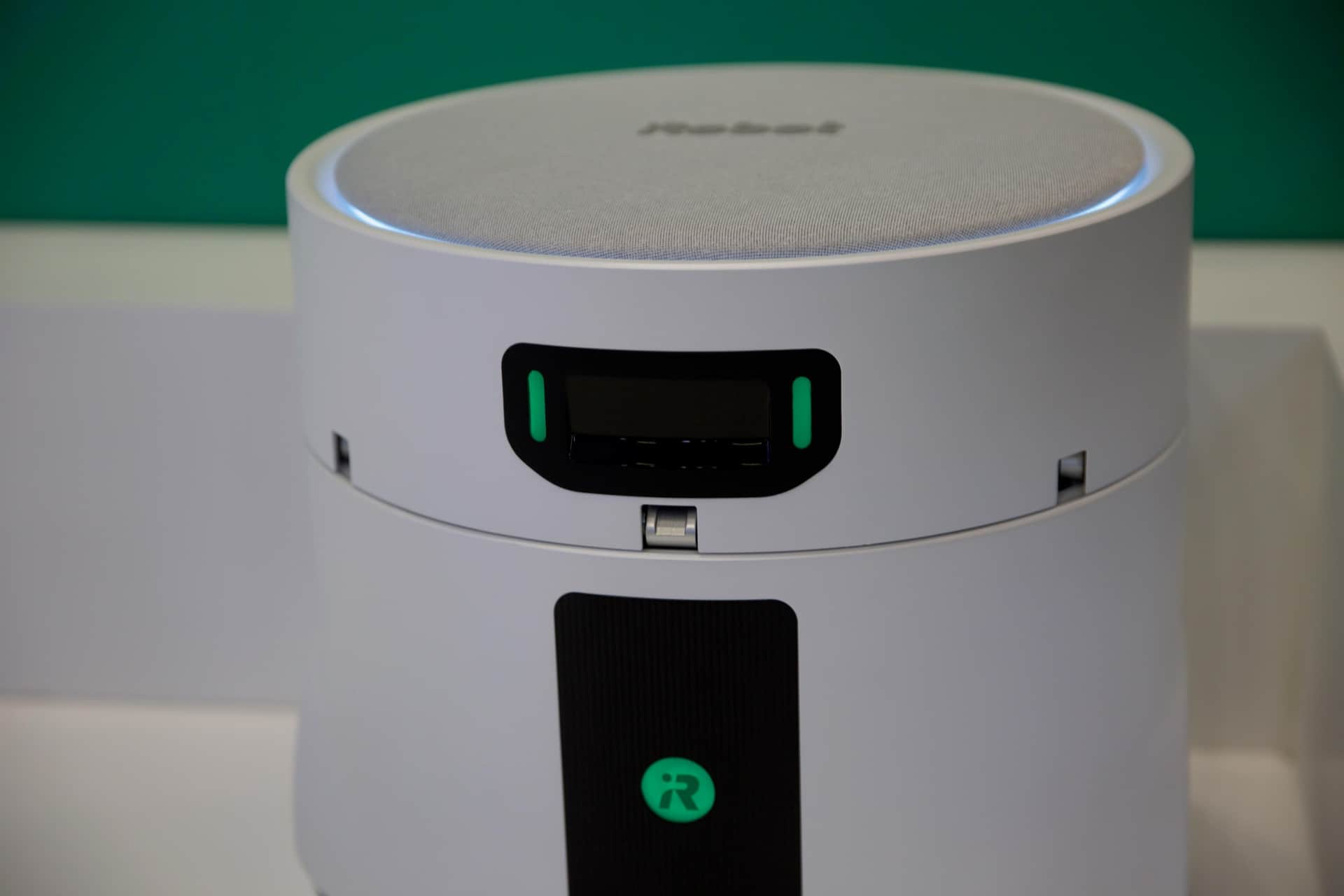 The Roomba Duo's navigation systems sit at the top of the robot.