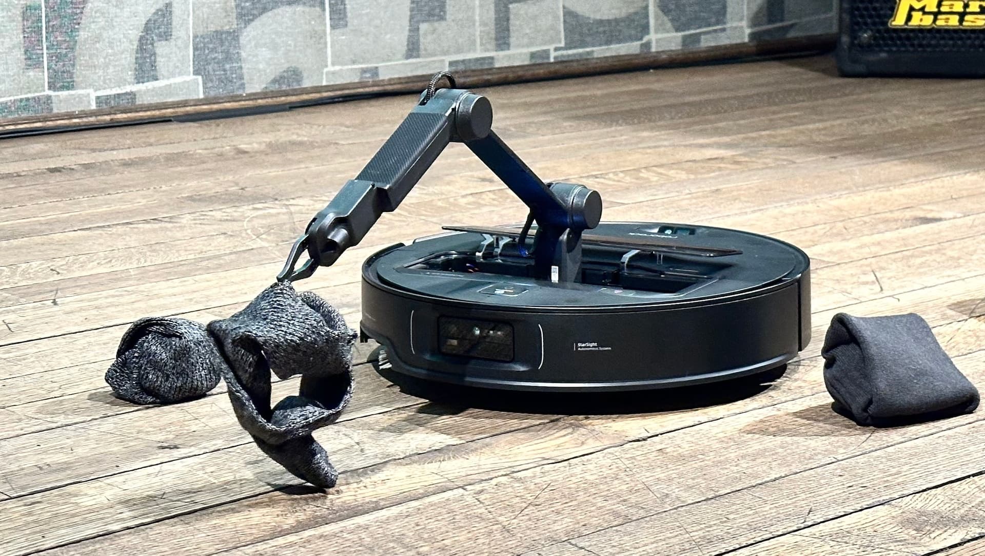Roborock Saros Z70 — Image credit: Tom's Guide