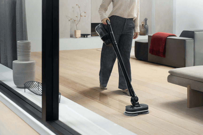 Miele Triflex HX3 with Aqua attachment
