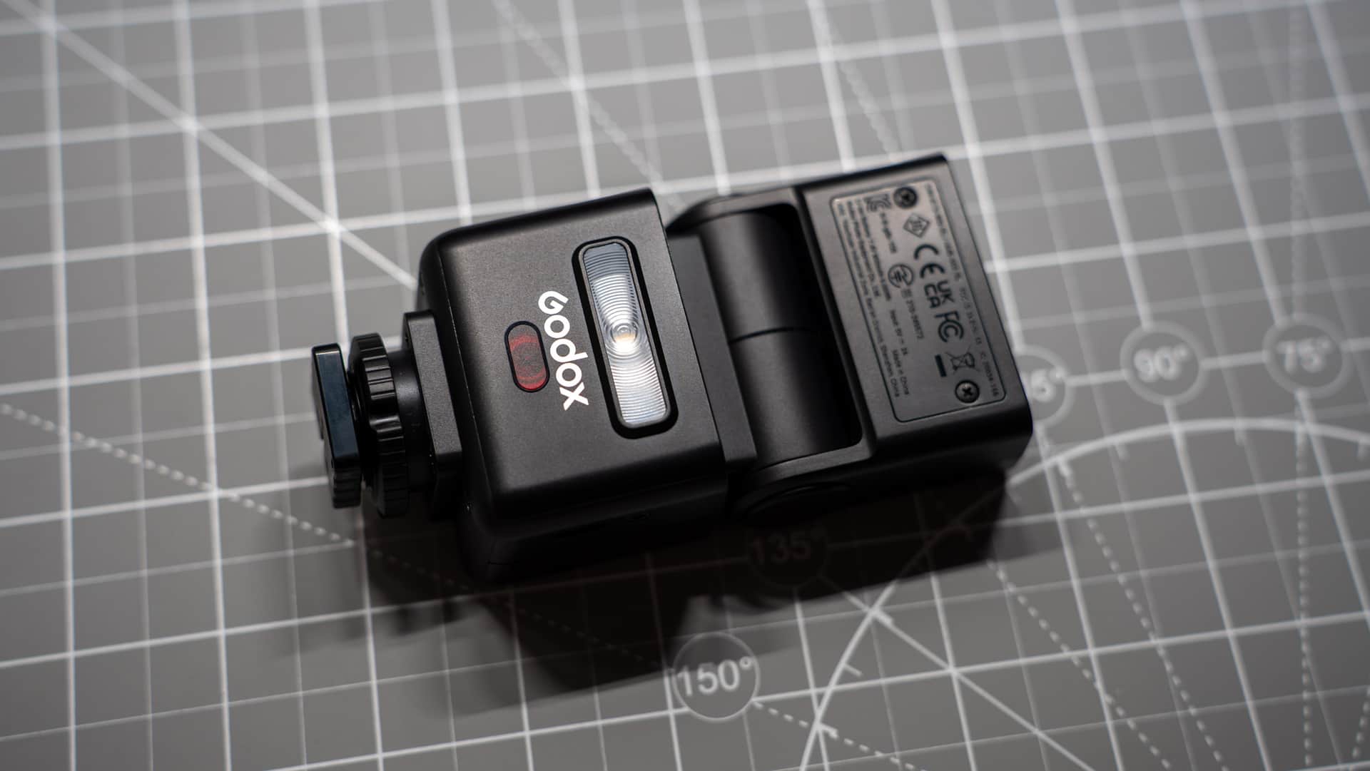 Godox iT32 and X5 review: one flash across all camera brands